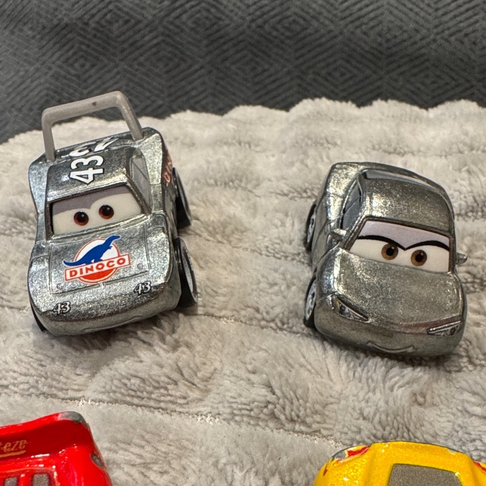 6 PC - Disney Pixar Cars Movies Mini Racers Toy Bundle - Picture 9 of 16